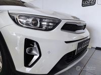 Usata Kia Stonic Urban 83 CV (61 kW) 2022 Bianco SUV