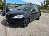 Usata Lancia Ypsilon 69 CV (50 kW) 2015 Nero Utilitaria