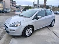 Usata Fiat Punto Street 95 CV (69 kW) 2012 Grigio Utilitaria