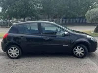 Usata Renault Clio III Dynamique 75 CV (55 kW) 2011 Nero Berlina