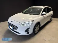 Usata Ford Focus 95 CV (69 kW) 2019 Bianco pastello Station wagon