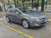Usata Opel Astra 82 CV (60 kW) 2011 Berlina