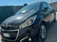 Usata Peugeot 208 75 CV (55 kW) 2017 Bluazzurro Utilitaria