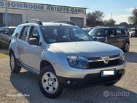 Usata Dacia Duster Lauréate 110 CV (80 kW) 2012 Grigio Station wagon