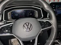 Usata VW T-Roc R-line 110 CV (80 kW) 2022 Bianco SUV