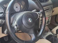 Usata Alfa Romeo 147 Distinctive 120 CV (88 kW) 2008 Blu Utilitaria