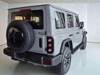 Nuova EMC 212 166 CV (122 kW) 2026 Grigio metallizzato SUV