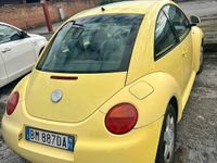 Usata VW New Beetle 2000 Giallo Utilitaria