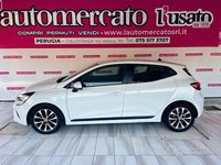Używany Renault Clio V Zen 100 KM (73 kW) 2021 Biały Sedan/Limuzyna