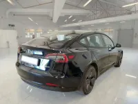 Usata Tesla Model 3 152 kW (208 CV) 2021 Nero Berlina