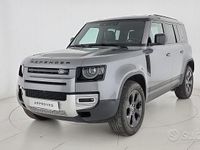 Usata Land Rover Defender SE 249 CV (183 kW) 2023 Grigio SUV