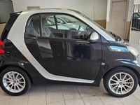 Begagnad Smart ForTwo Coupé Passion 54 HK (39 kW) 2011 Svart Sportkupé
