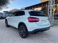 Usata Mercedes GLA180 108 CV (79 kW) 2018 Bianco SUV