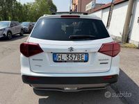 Usata Suzuki Vitara 116 CV (85 kW) 2022 Bianco SUV