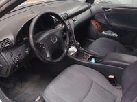 Usata Mercedes C220 150 CV (110 kW) 2001 Argento Berlina