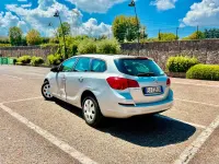 Usata Opel Astra 125 CV (91 kW) 2011 Grigio Station wagon