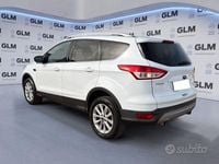 Usata Ford Kuga S 150 CV (110 kW) 2016 Bianco SUV