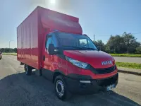 Usata Iveco 35.12 116 CV (85 kW) 2020 Rosso Furgone