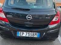 Usata Opel Corsa 85 CV (62 kW) 2013 Nero Utilitaria