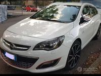 Usata Opel Astra 136 CV (100 kW) 2015 Bianco Station wagon