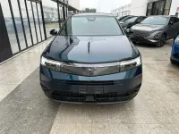 Nuova Opel Grandland Electric 136 CV (100 kW) 2025 Spektrum green (meta SUV