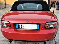 Usata Mazda MX5 160 CV (117 kW) 2006 Rosso Cabrio