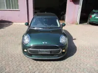 Usata Mini ONE 102 CV (75 kW) 2016 Verde Utilitaria