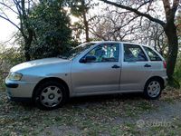 Usata Seat Ibiza 2001 Grigio Berlina