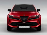 Nuova Alfa Romeo Junior Sprint 145 CV (106 kW) 2026 Rosso brera tetto nero SUV