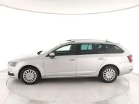 Usata Skoda Octavia G-TEC Executive 131 CV (96 kW) 2019 Argento Station wagon