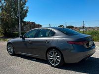 Usata Alfa Romeo Giulia Super 160 CV (117 kW) 2019 Grigio Berlina