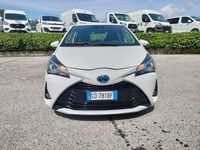 Usata Toyota Yaris Hybrid Business Edition 116 CV (85 kW) 2020 Bianco Berlina