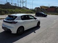 Usata Peugeot 208 75 CV (55 kW) 2022 Bianco Utilitaria