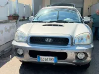 Usata Hyundai Santa Fe 112 CV (82 kW) 2002 Grigio SUV