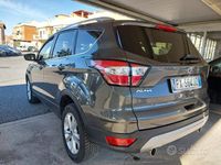 Usata Ford Kuga S 120 CV (88 kW) 2019 Antracite SUV