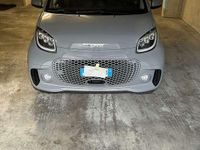 Usata Smart ForTwo Coupé 61 kW (84 CV) 2021 Grigio Utilitaria