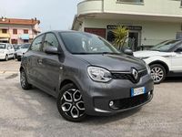Gebraucht Renault Twingo Equilibre 65 PS (47 kW) 2024 Grau Kleinwagen