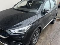Usata MG ZS 106 CV (77 kW) 2021 Nero Berlina