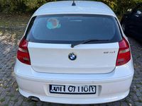 Usata BMW 116 116 CV (85 kW) 2011 Bianco Utilitaria
