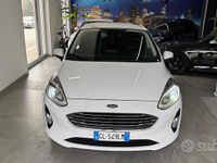 Usata Ford Fiesta Titanium 86 CV (63 kW) 2020 Bianco Utilitaria