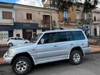 Usata Mitsubishi Pajero 125 CV (91 kW) 1999 Grigio SUV