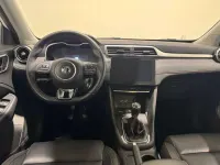 Usata MG ZS Luxury 106 CV (77 kW) 2024 Bianco SUV