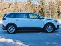 Usata Peugeot 5008 Business-Line 131 CV (96 kW) 2019 Bianco SUV