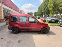 Usata Renault Kangoo 75 CV (55 kW) 2004 Rosso Monovolume