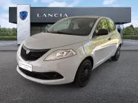 Usata Lancia Ypsilon Silver 70 CV (51 kW) 2020 Grigio Utilitaria