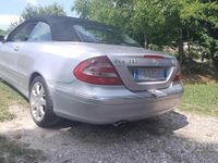 Usata Mercedes CLK320 218 CV (160 kW) 2004 Grigio Cabrio
