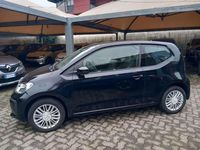 Usata VW up! Beats 65 CV (47 kW) 2022 Nero Utilitaria