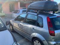 Begagnad Ford Fiesta 68 HK (50 kW) 2005 Halvkombi