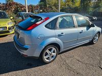 Usata Ford Focus 90 CV (66 kW) 2010 Grigio Berlina