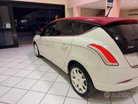 Usata Lancia Delta Gold 120 CV (88 kW) 2011 Bianco Utilitaria